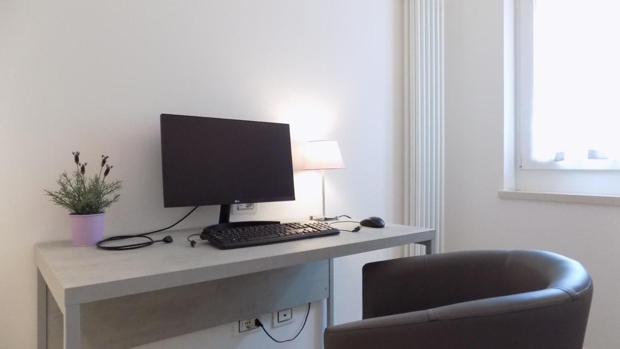 ברדולינו Millyholidays - Apartment Lilla - Center - Nearby Beach - Private Garden - Spa Pool מראה חיצוני תמונה